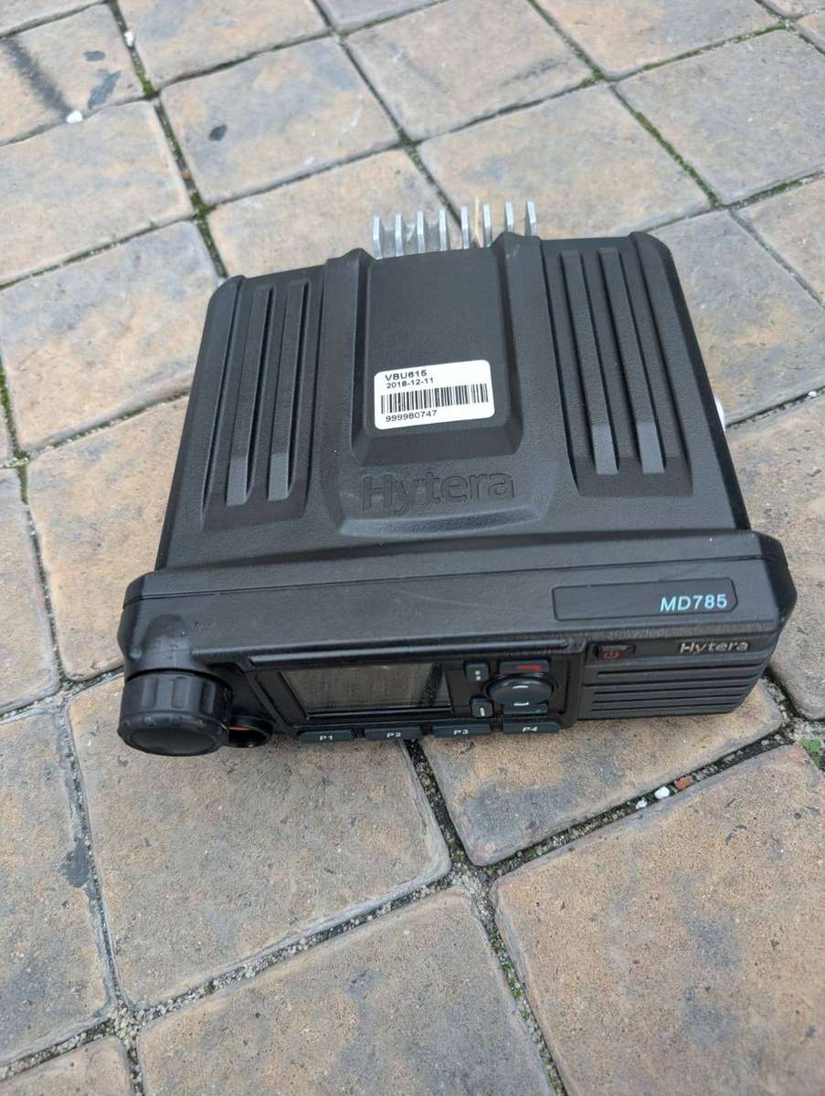 Hytera MD785 V3 Digital Trunking Mobile Radio with no Microphone Speaker