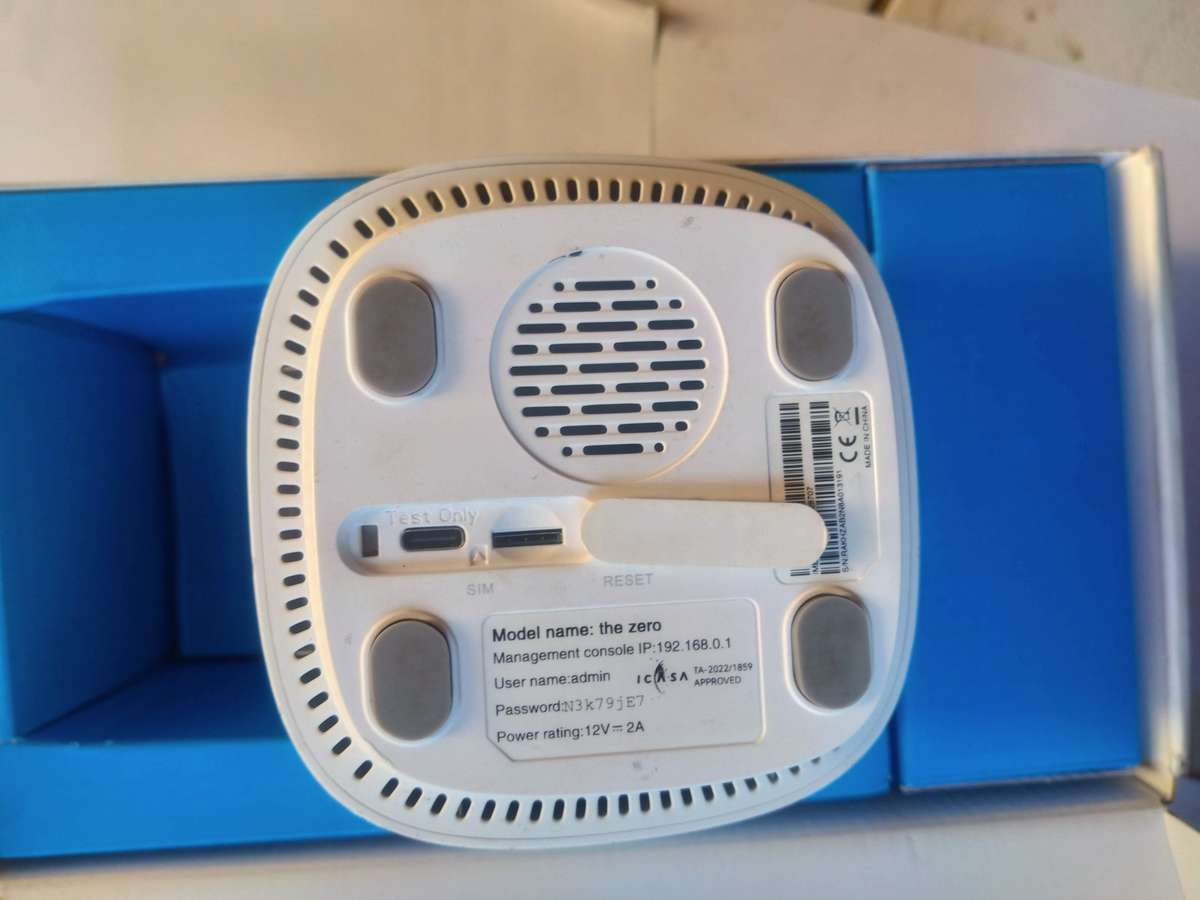 Unlocked Huawei 5G CPE Evo Router Quad Core  Wifi 6 All Networks