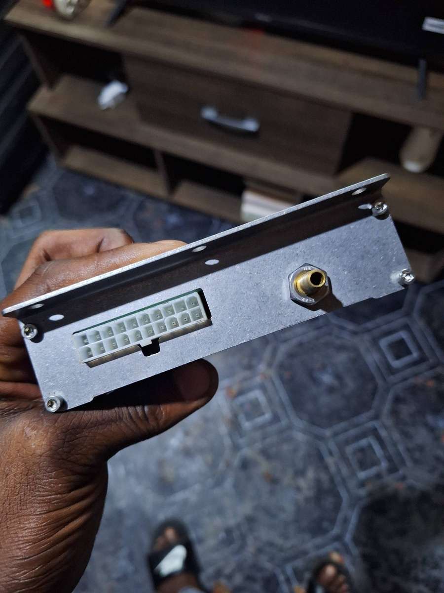 Standard dicktator engine management