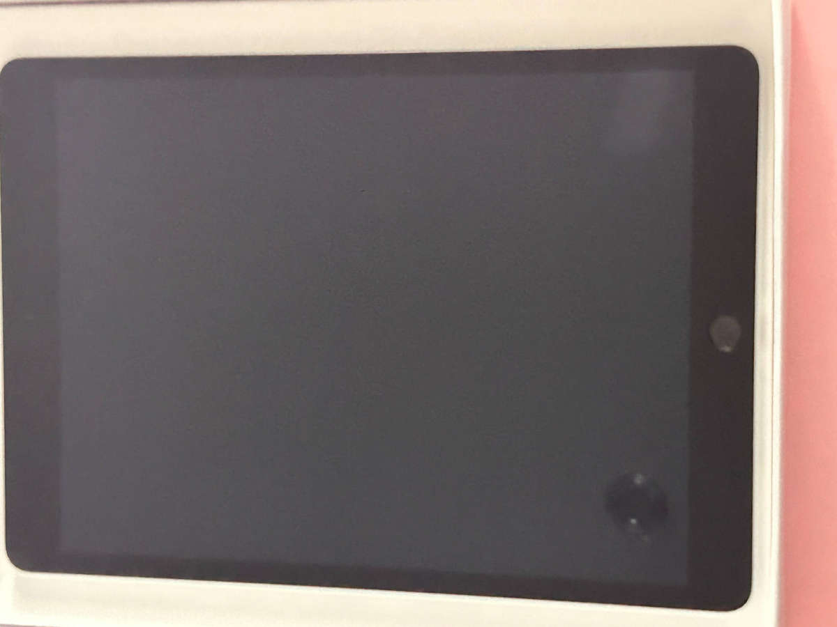Apple iPad 10.2-inch 2021 (9th Gen) WiFi - Secondhand