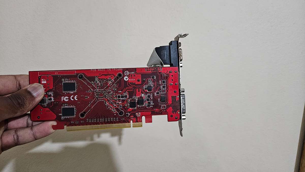 ASUS Radeon Video Card EAH3450, B170P