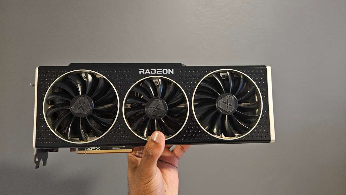 XFX Radeon RX 6950 XT Speedster Merc 319 Black  16GB GDDR6 (Turns On Intermittently, Sold As-Is)