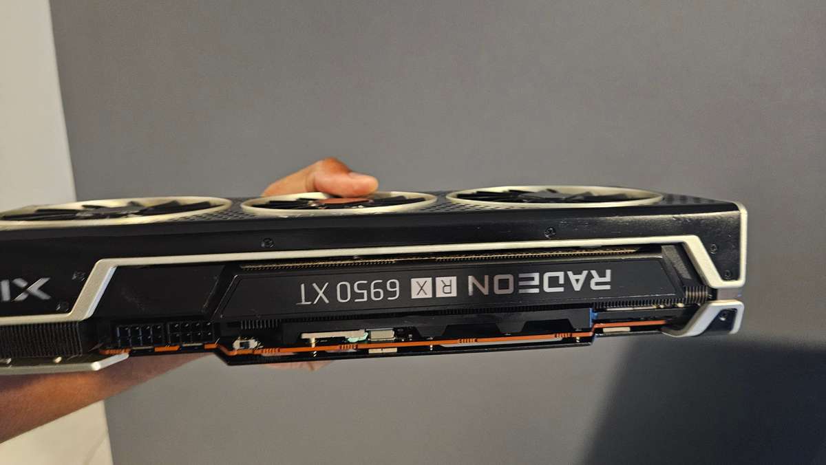 XFX Radeon RX 6950 XT Speedster Merc 319 Black  16GB GDDR6 (Turns On Intermittently, Sold As-Is)