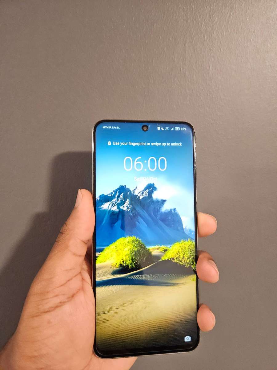 HONOR X8 5G  128GB  Cracked & Faulty  Selling As-Is