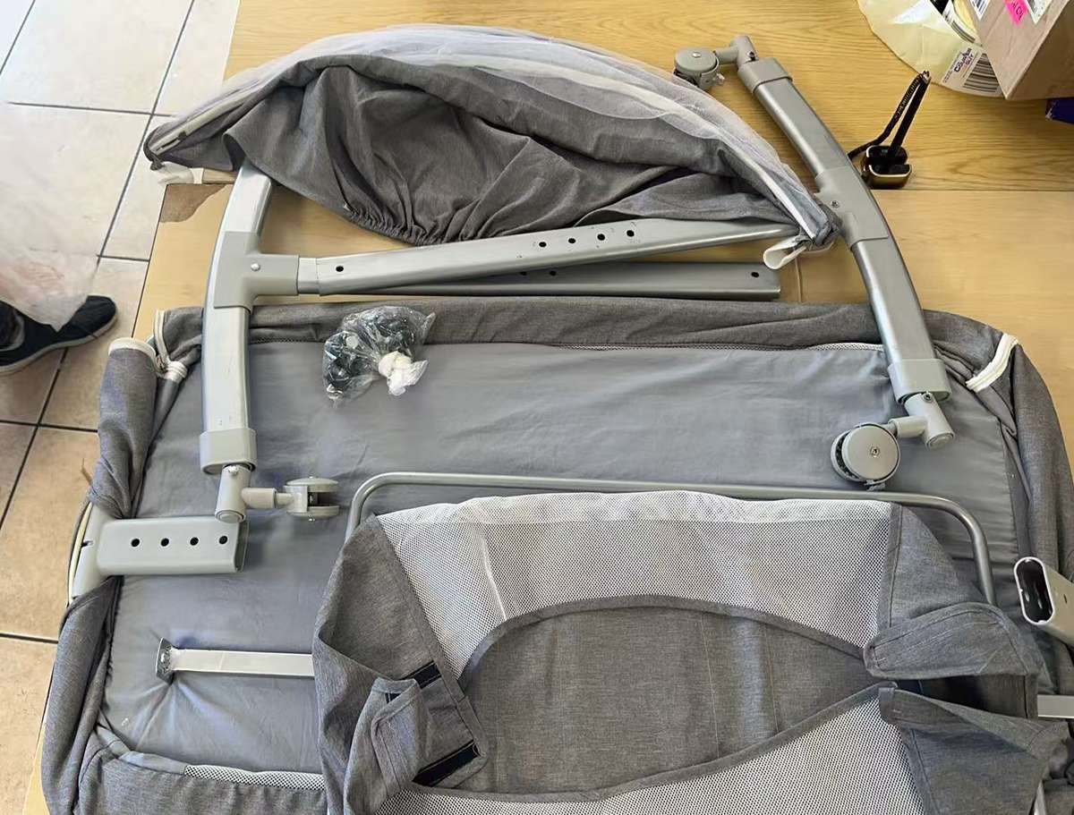 3 In 1 Bedside Baby Bassinet Sleeper Crib