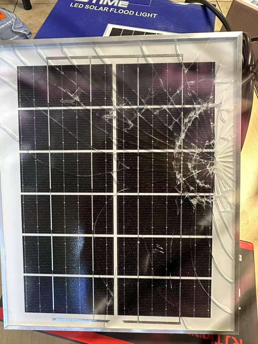 IP66 LED Flood Light Wall Light Solar 200W