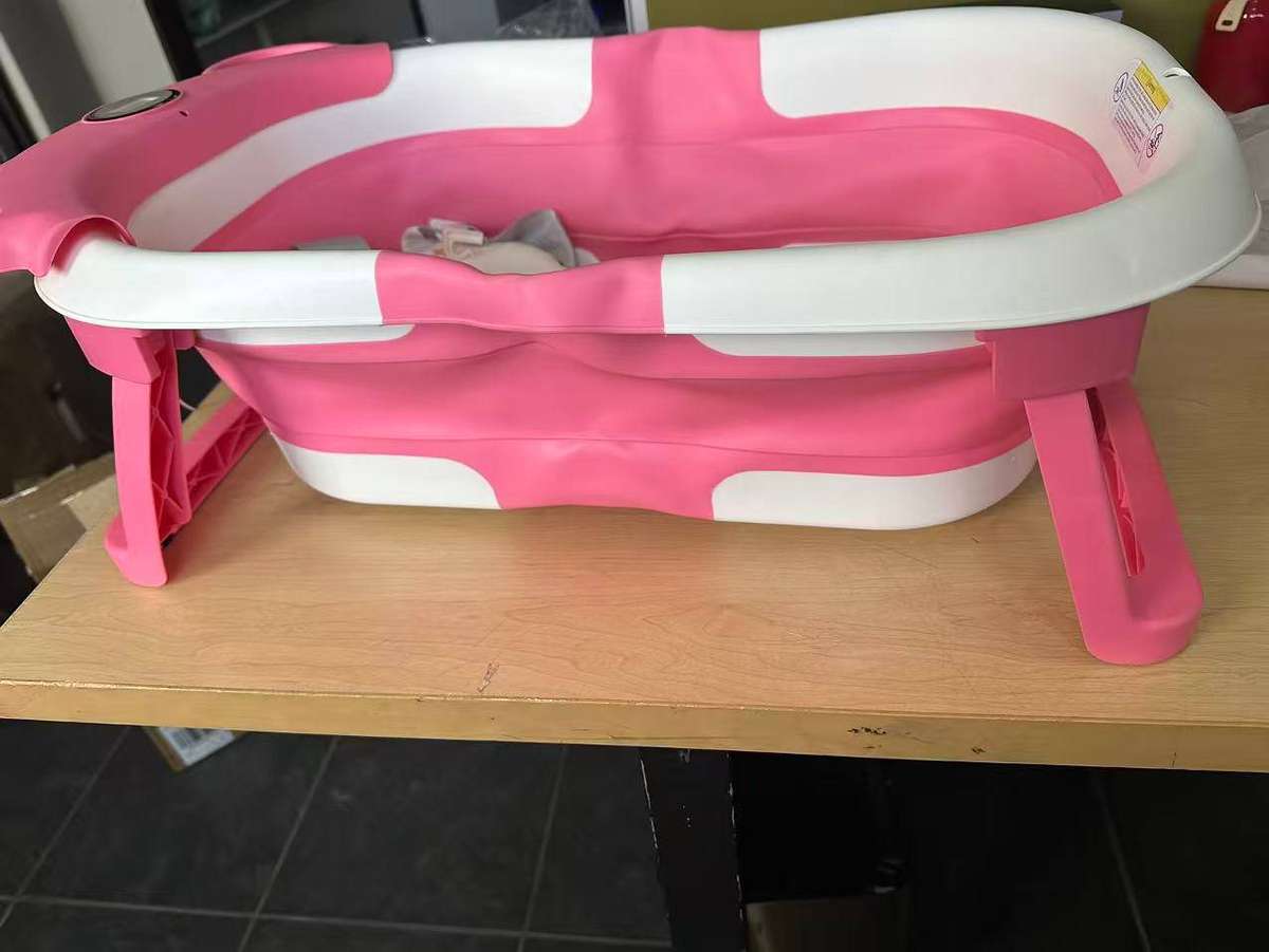 Foldable Baby Bathtub Collapsible Portable Instant Temperature Display - Pink