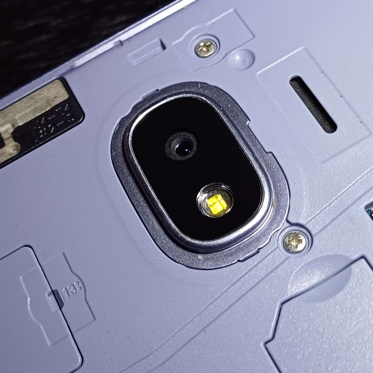 Samsung Galaxy J4 (J400F)