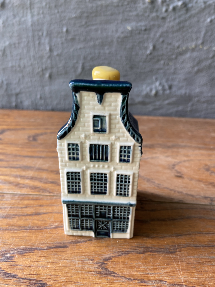 Delft KLM Miniature Number 23