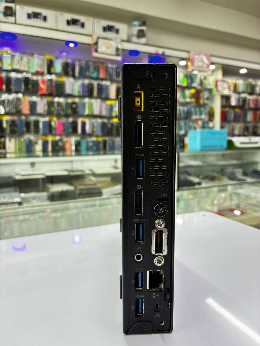 Lenovo ThinkCentre M900 Core i5 6th Gen 256GB SSD 8GB DDR4 Desktop PC