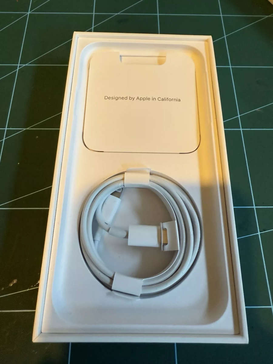 Apple iPhone 11 Green 78% Battery