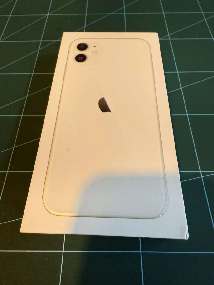 Apple iPhone 11 Green 78% Battery