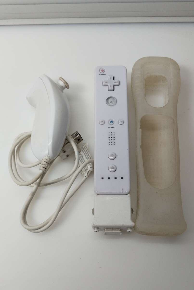Nintendo Wii Bundle