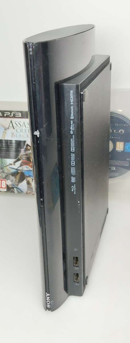 PlayStation 3 Super Slim 1TB Bundle