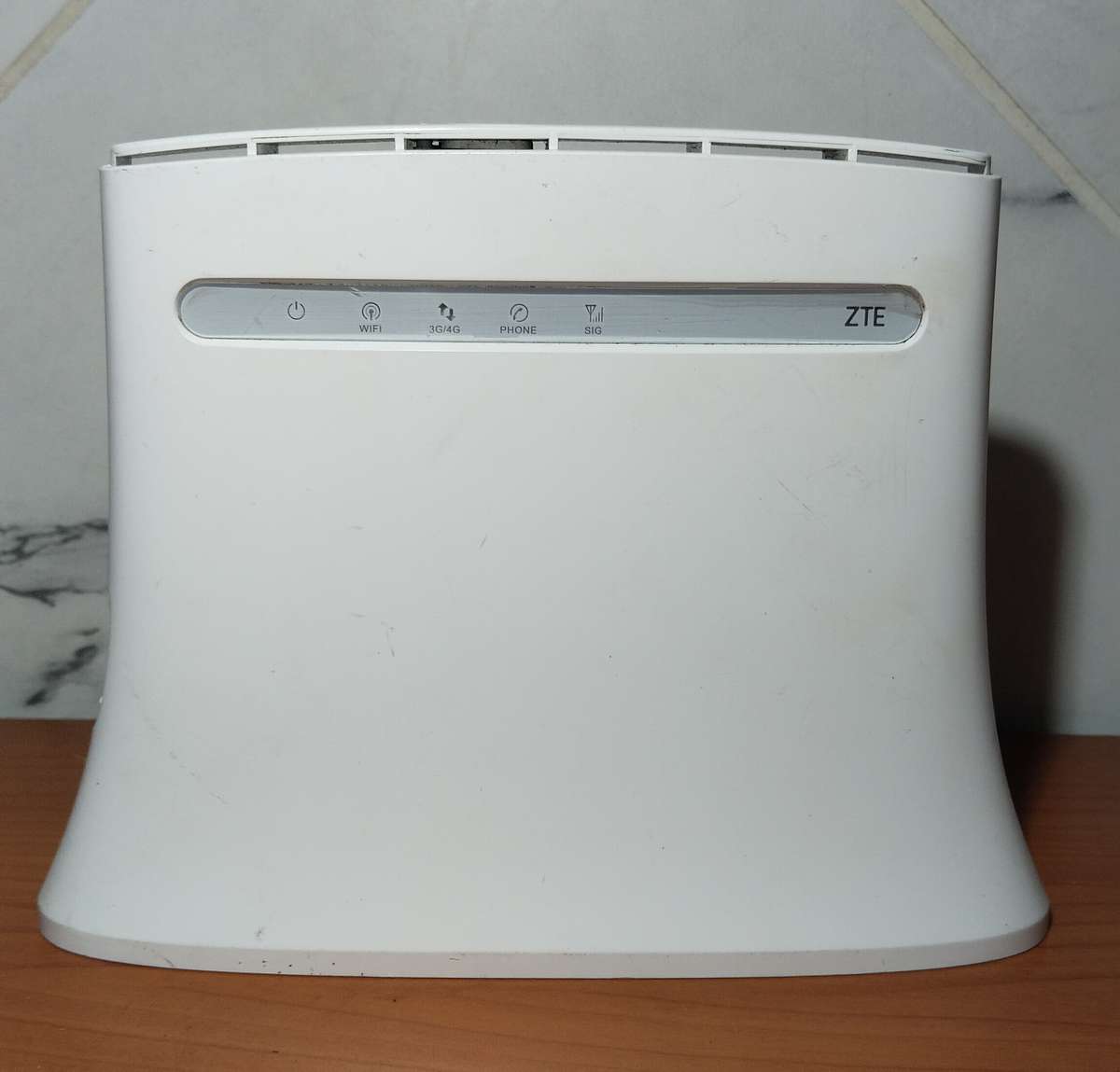 ZTE 4G Wireless Router MF283V - Uses Sim