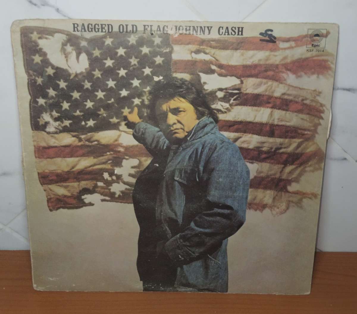 Johnny Cash  Ragged Old Flag - Vinyl LP Record - NM