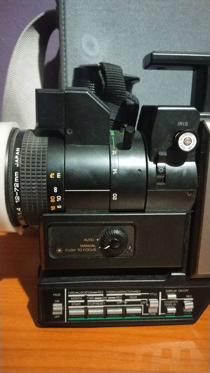 Olympus VX-301 Color Video Camera & VF-KF1-E Electronic Viewfinder UNTESTED
