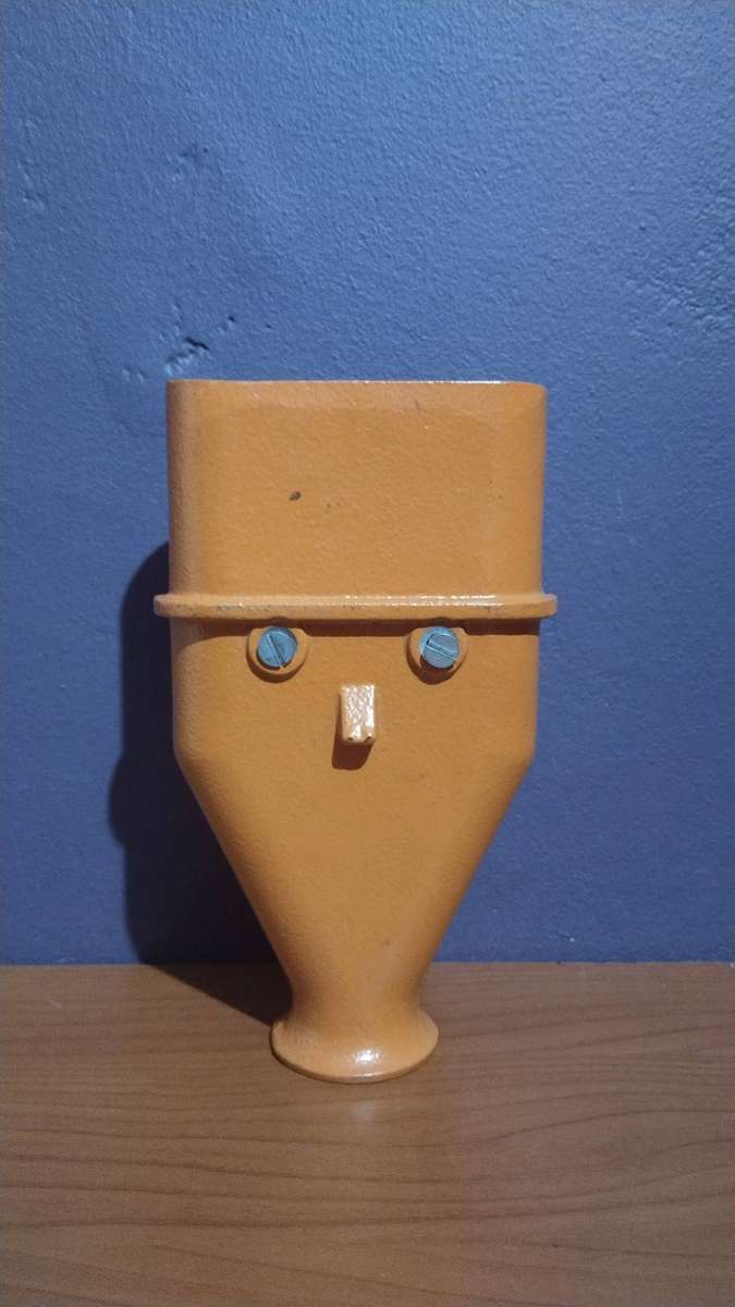 Waco Plugtop Din 3 Pin + Earth 40A 061040 R1 Bids