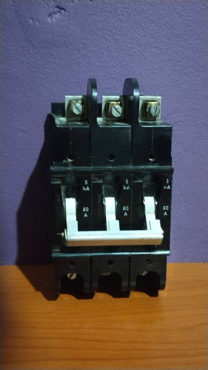 Heinemann Magnette 5kA 60A CF Frame Circuit Breaker
