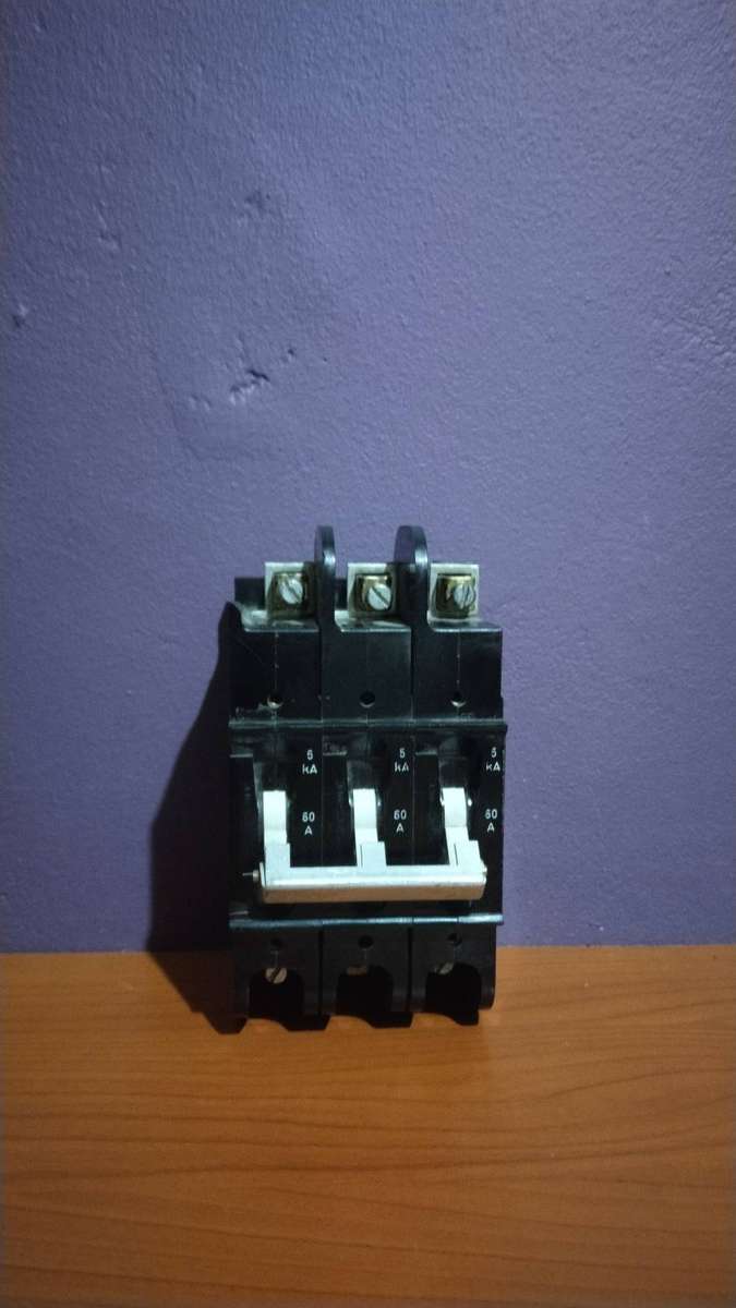 Heinemann Magnette 5kA 60A CF Frame Circuit Breaker