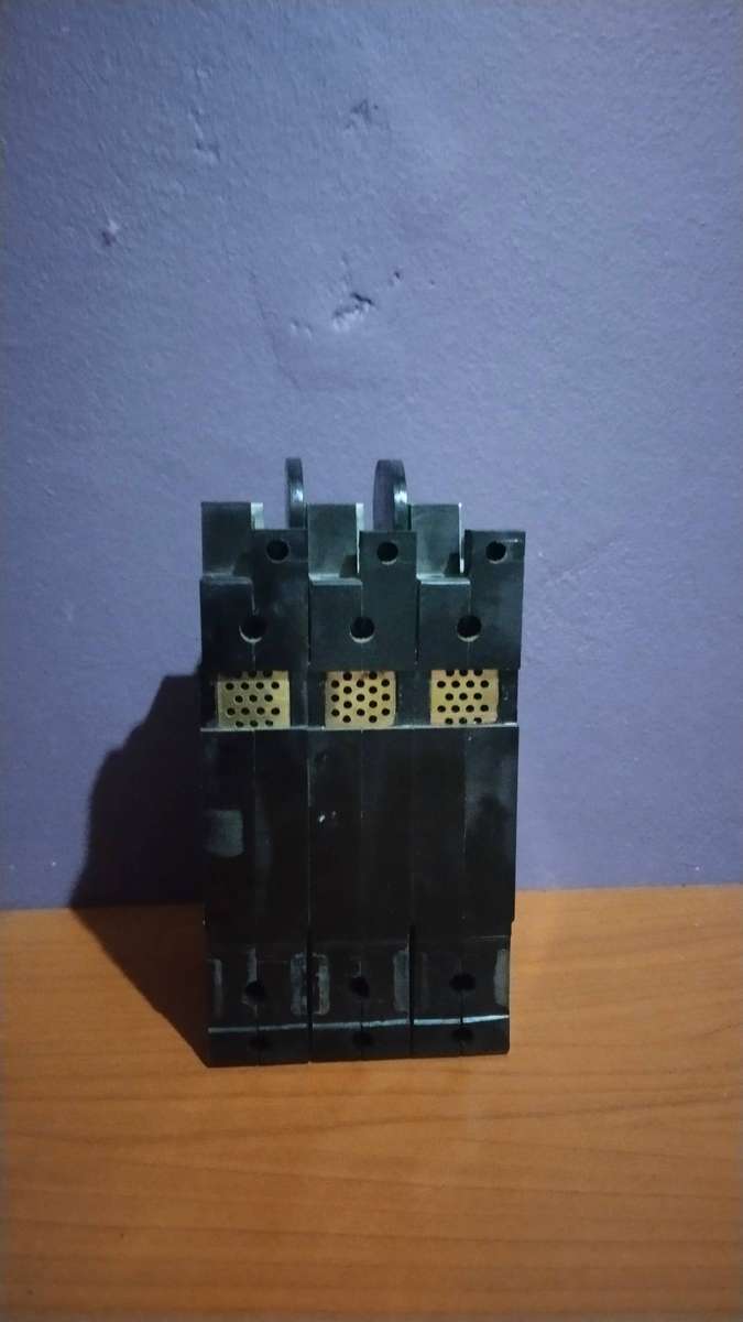 Heinemann Magnette 5kA 60A CF Frame Circuit Breaker