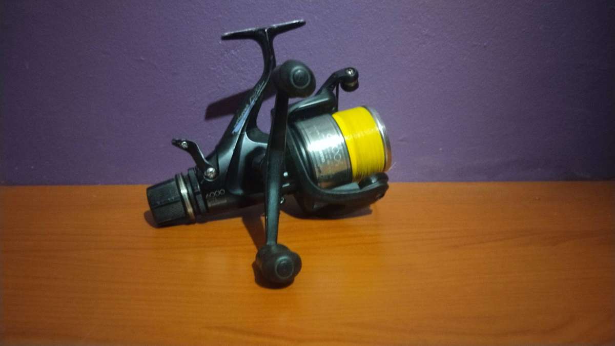 SHIMANO Baitrunner 6000 Fishing Reel