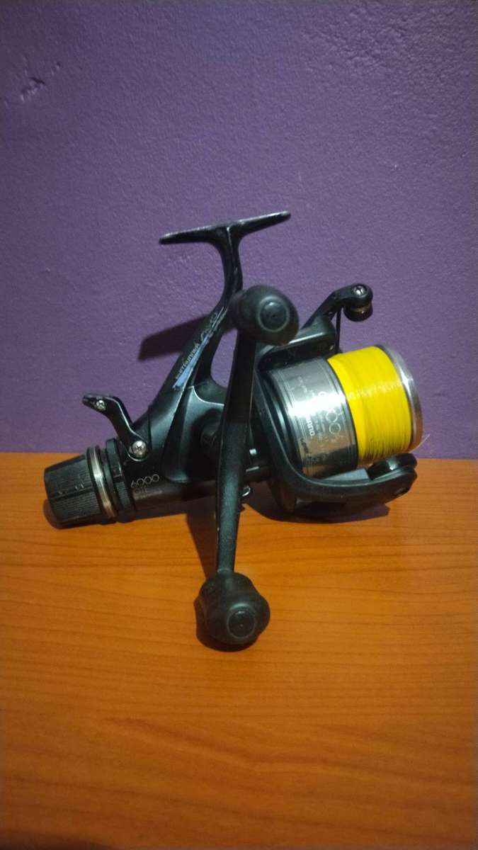 SHIMANO Baitrunner 6000 Fishing Reel