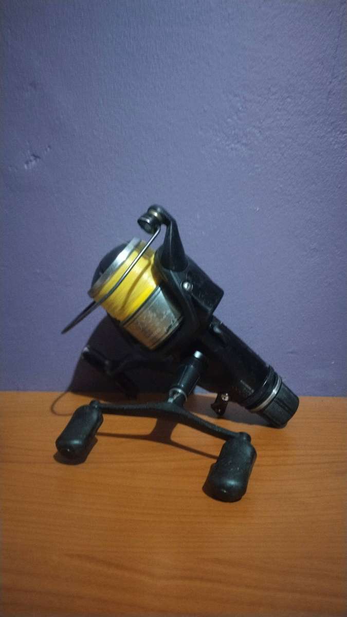 SHIMANO Baitrunner 6000 Fishing Reel