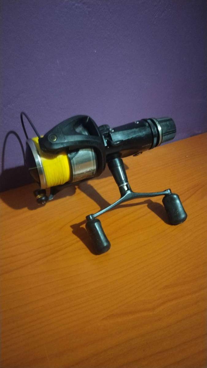 SHIMANO Baitrunner 6000 Fishing Reel