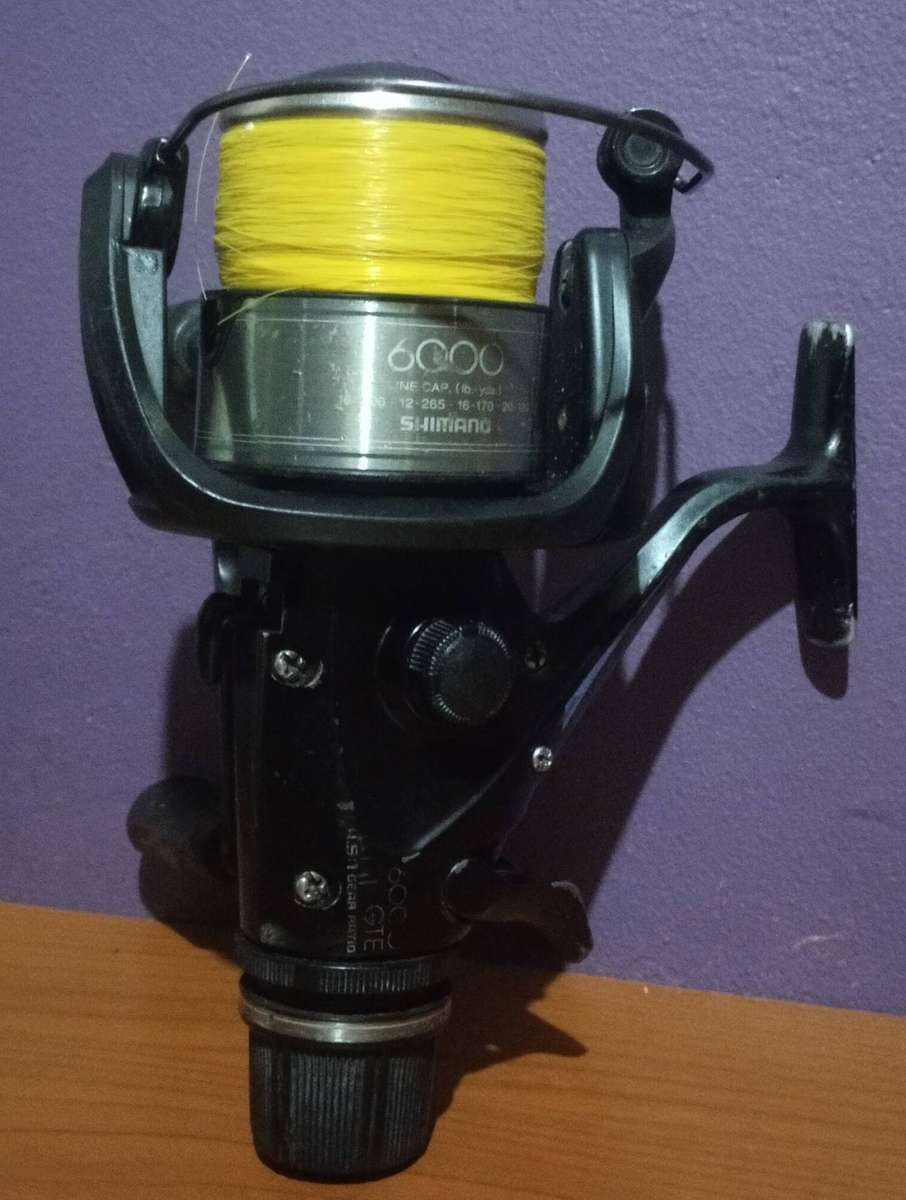 SHIMANO Baitrunner 6000 Fishing Reel