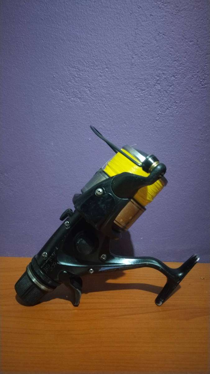 SHIMANO Baitrunner 6000 Fishing Reel