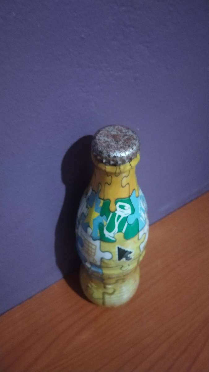 Coca-Cola Collectors Bundle - Limited edition Coca Cola 250ml, Tiny Bottles and Pen