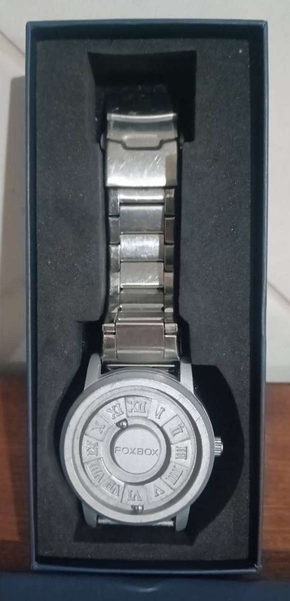 Foxbox Magnetic Ball Suspension Watch *Very Unique*