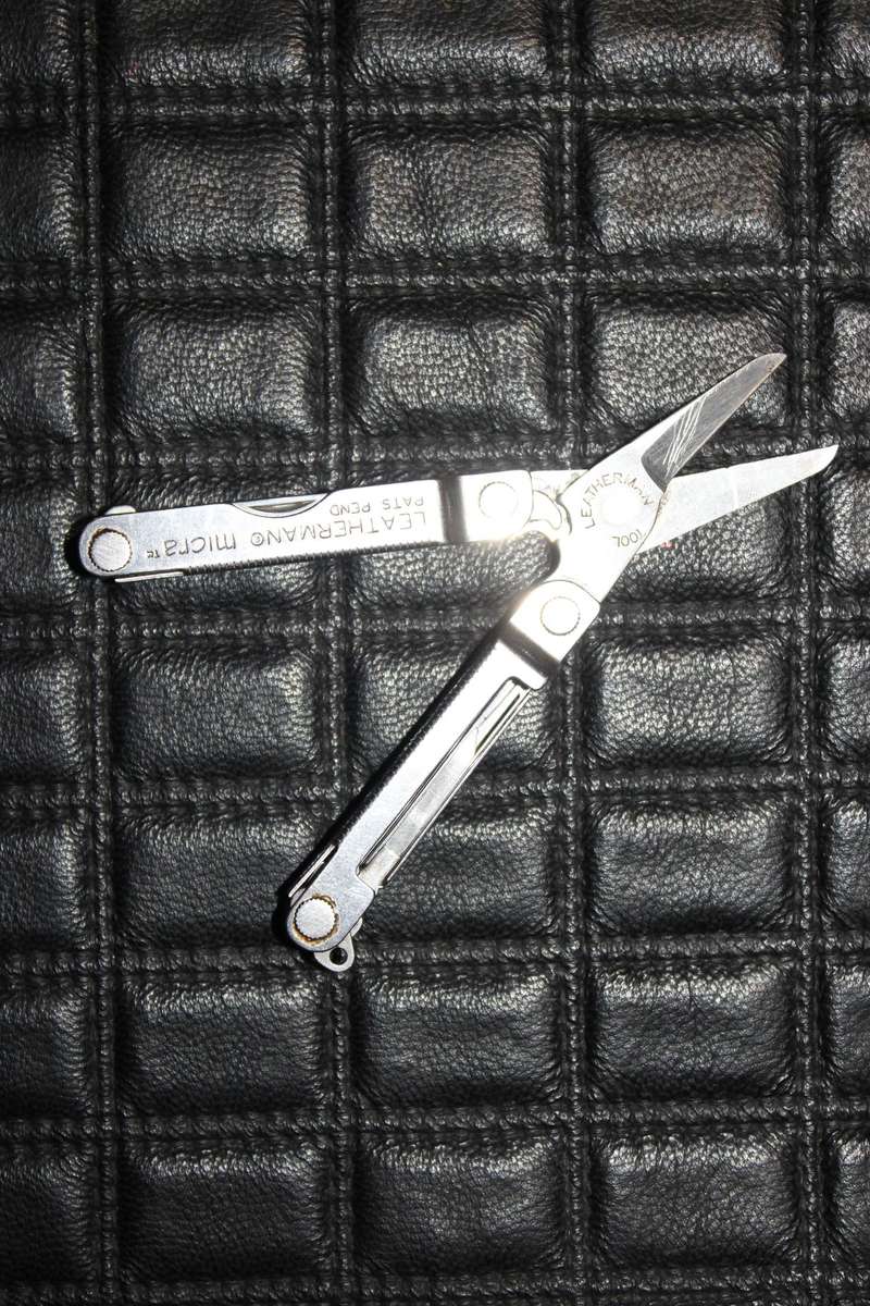 LEATHERMAN  MICRA    THE ULTIMATE MULTI TOOL