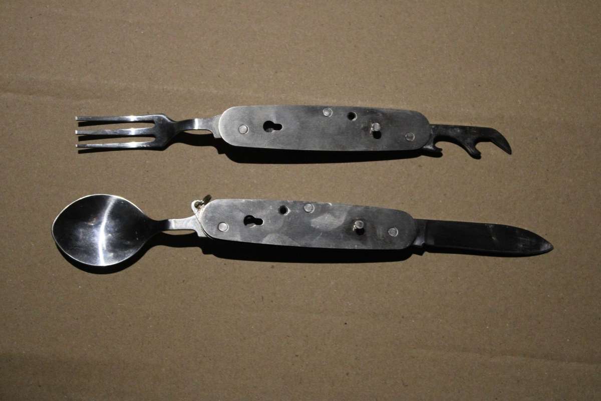OUTDOOR CAMPING KNIFE FORK AND SPOON COMBO MILITARY