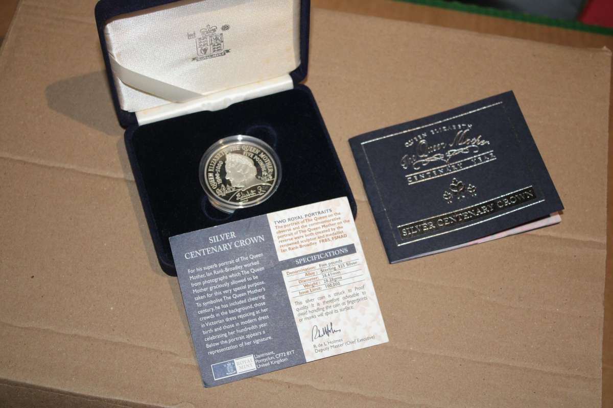 GREAT COIN   BRITISH CENTENARYSILVER 5 POUND CROWN 28.3 GRAMS