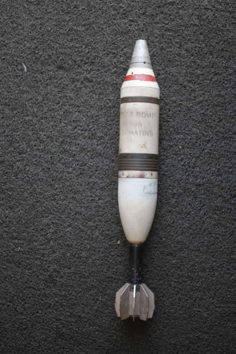SADF BORDER WAR 81 MM ILLUMINATING MORTAR CASING COMPLETE WITH PARASHUTE BAG DE ACTIVATED