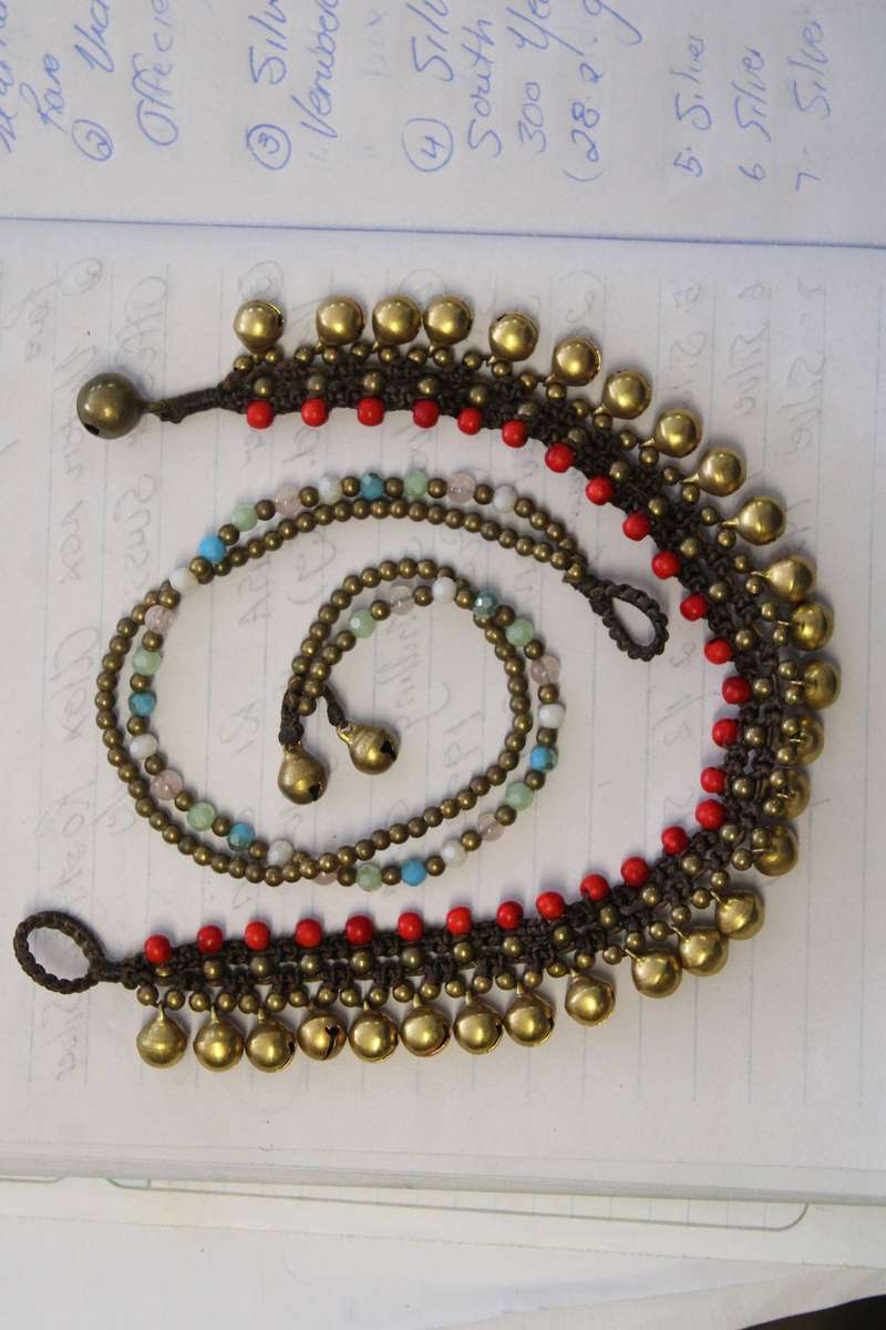 VERY NICE TRAditional indian ghungroo anklet with  calcite and jingle bells including neck brace
