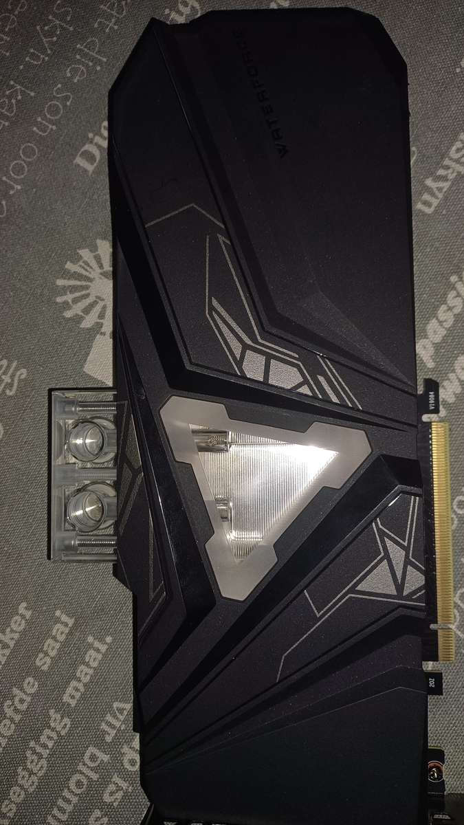 GeForce® RTX 2080 SUPER GAMING OC WATERFORCE WB 8G