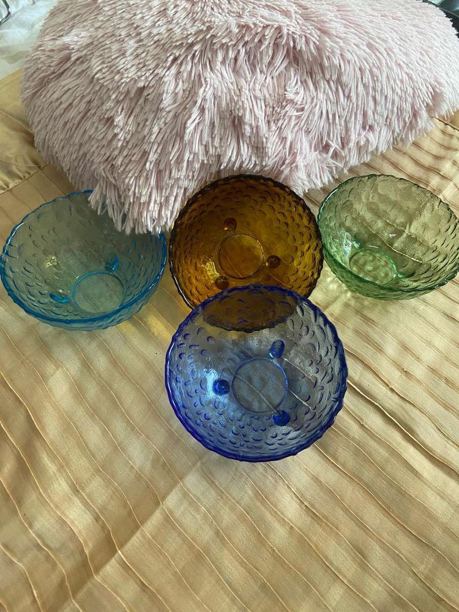 Assorted Kitchen Items, Second Hand, Lot 8 Of 11