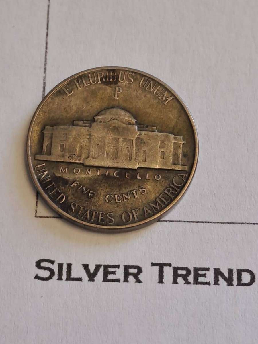 1943 USA Nickel  (5 cent) 35% Silver