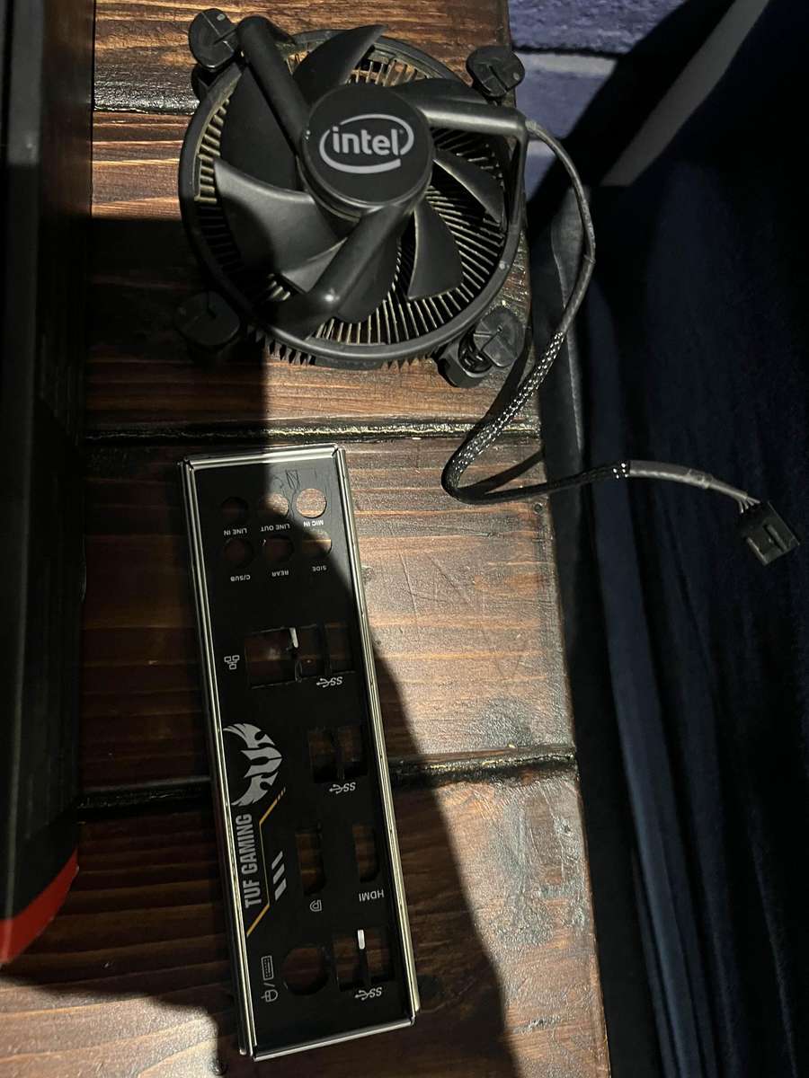 Combo i5 10400f, Asus Tuf B460 Plus, Evga 600W Psu