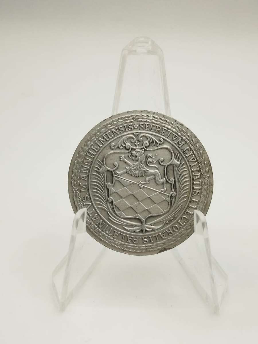 Alt Mannheim Medaillen-Serie  Limited Edition 3 Silver Medals in Original Case (999 Silver)