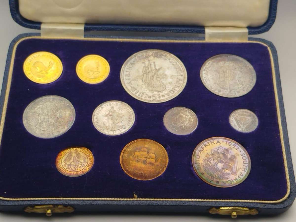 1952 South Africa Union Tercentenary Full 11-Coin Proof Set  Gold & Silver  SAM Box  Rare Inve