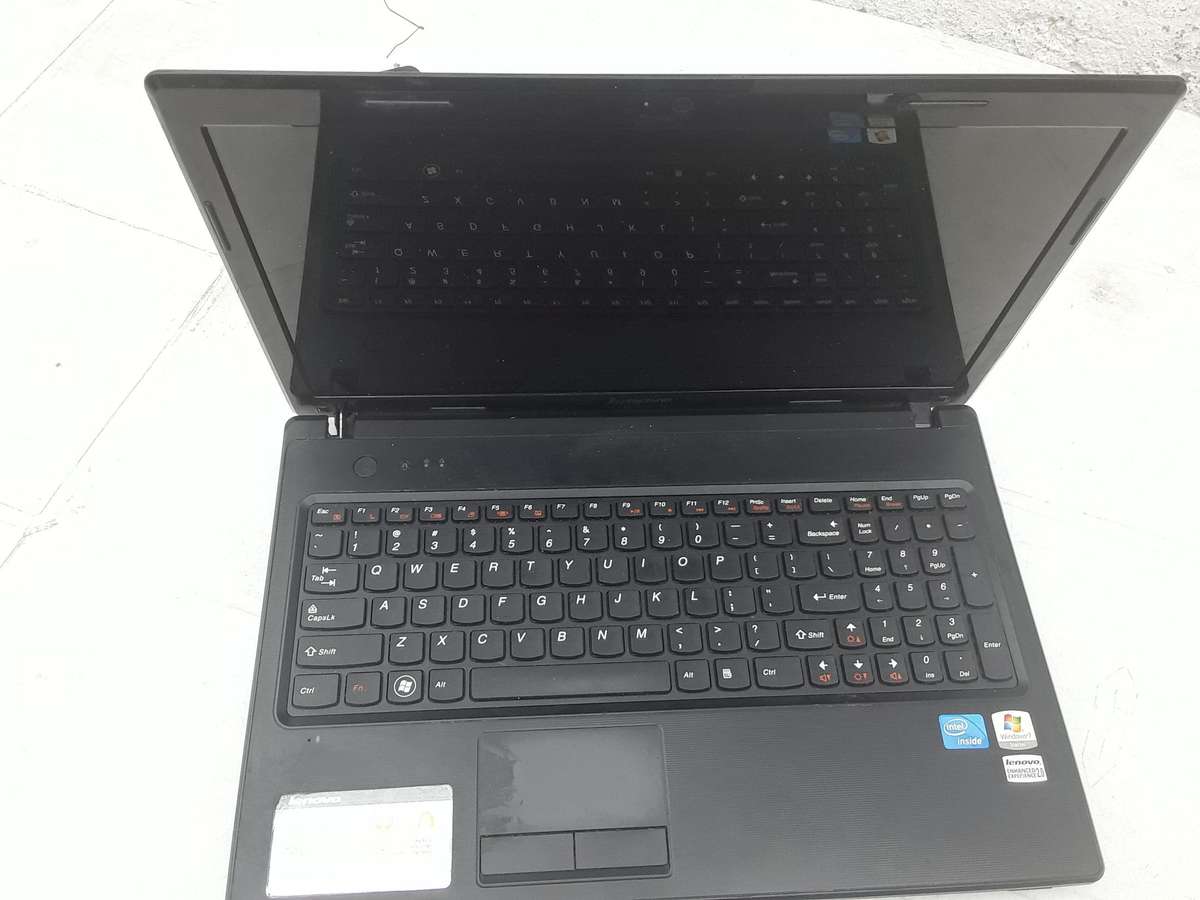 Faulty Lenovo G570 ( hinges problem)