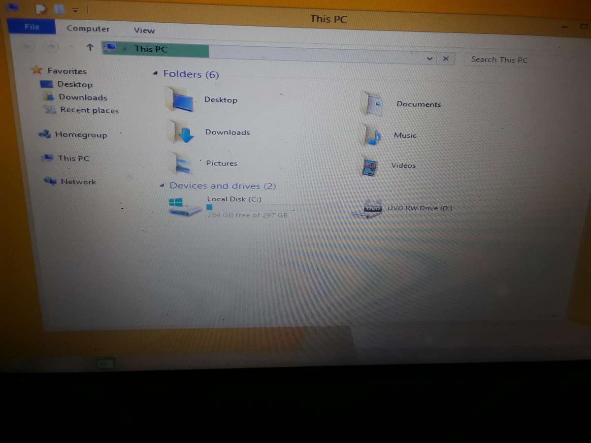 Faulty Lenovo G570 ( hinges problem)