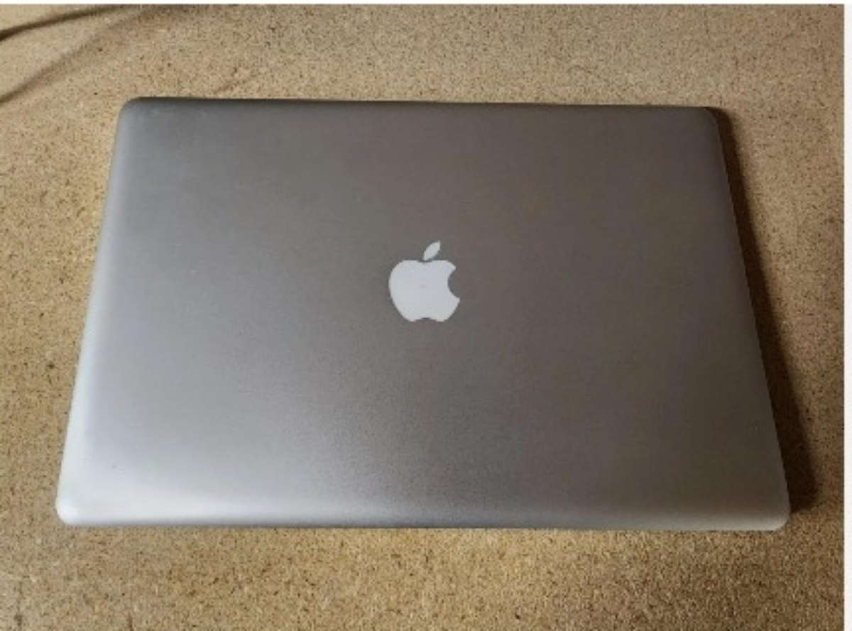 Macbook Pro Unibody A1286, 15 inch Duo cores
