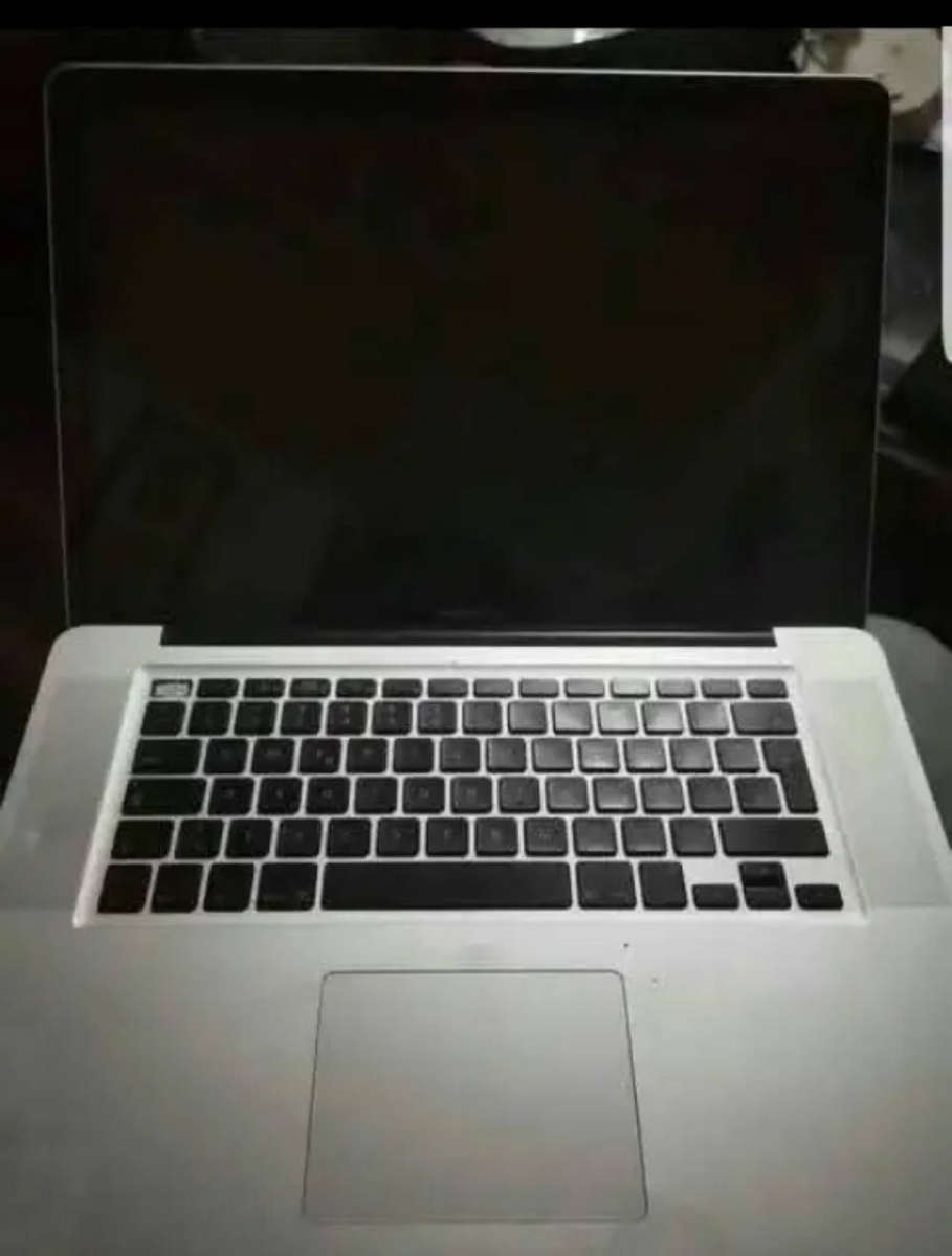 Macbook Pro A1286 2008