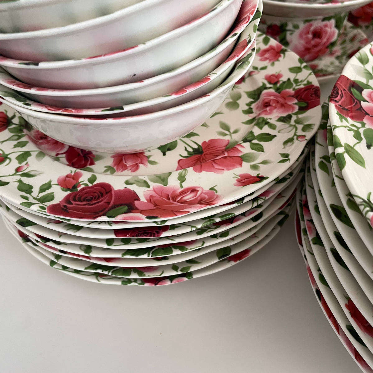 Victorian Rose by William James Fine Stoneware  8 Place Setting  53-Piece Dinner & Serving Set