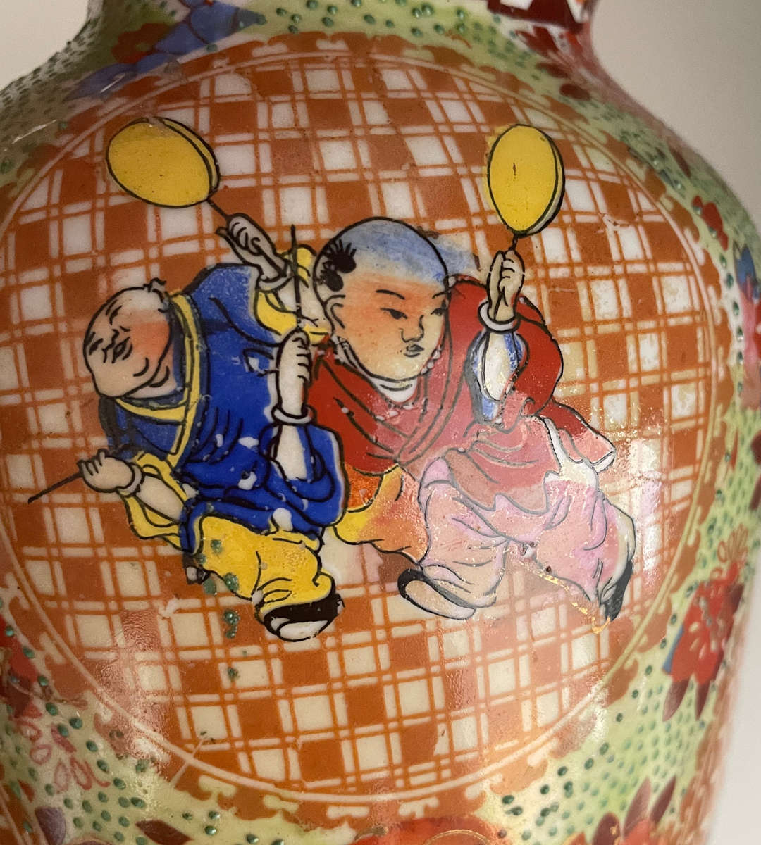 Vintage Thickly Potted Satsuma Export Vase  30cm  Rose Medallion Villagers in Sport Scenes, Raise